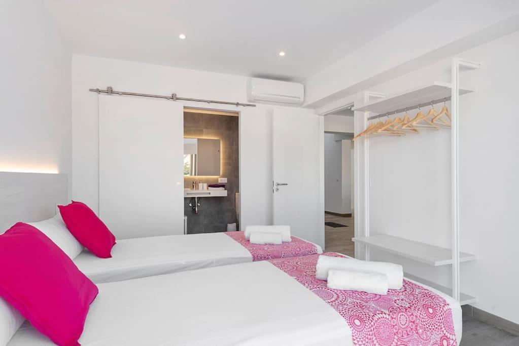 Villa Noka Cala'N Blanes  Luaran gambar
